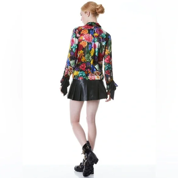 NWT Alice + Olivia Randa Silk Tied Blouson-Sleeve Button-Front Blouse - Picture 4 of 6